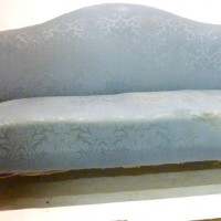      A George III mahogany  hump-back settee  Hammer: £3600 